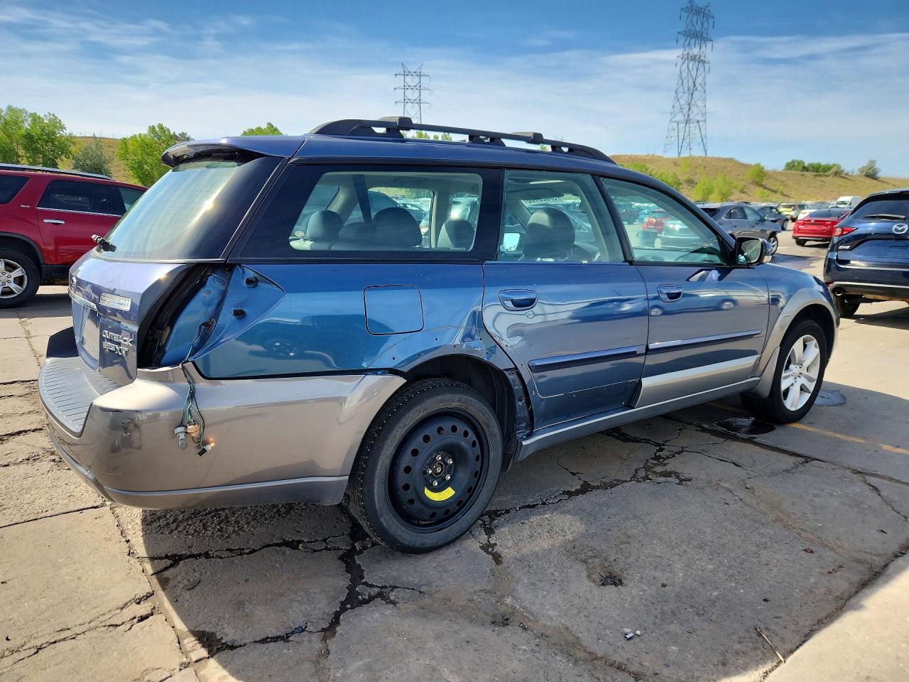 2005 Subaru Legacy Outback 2.5 Xt Limited - Image 3