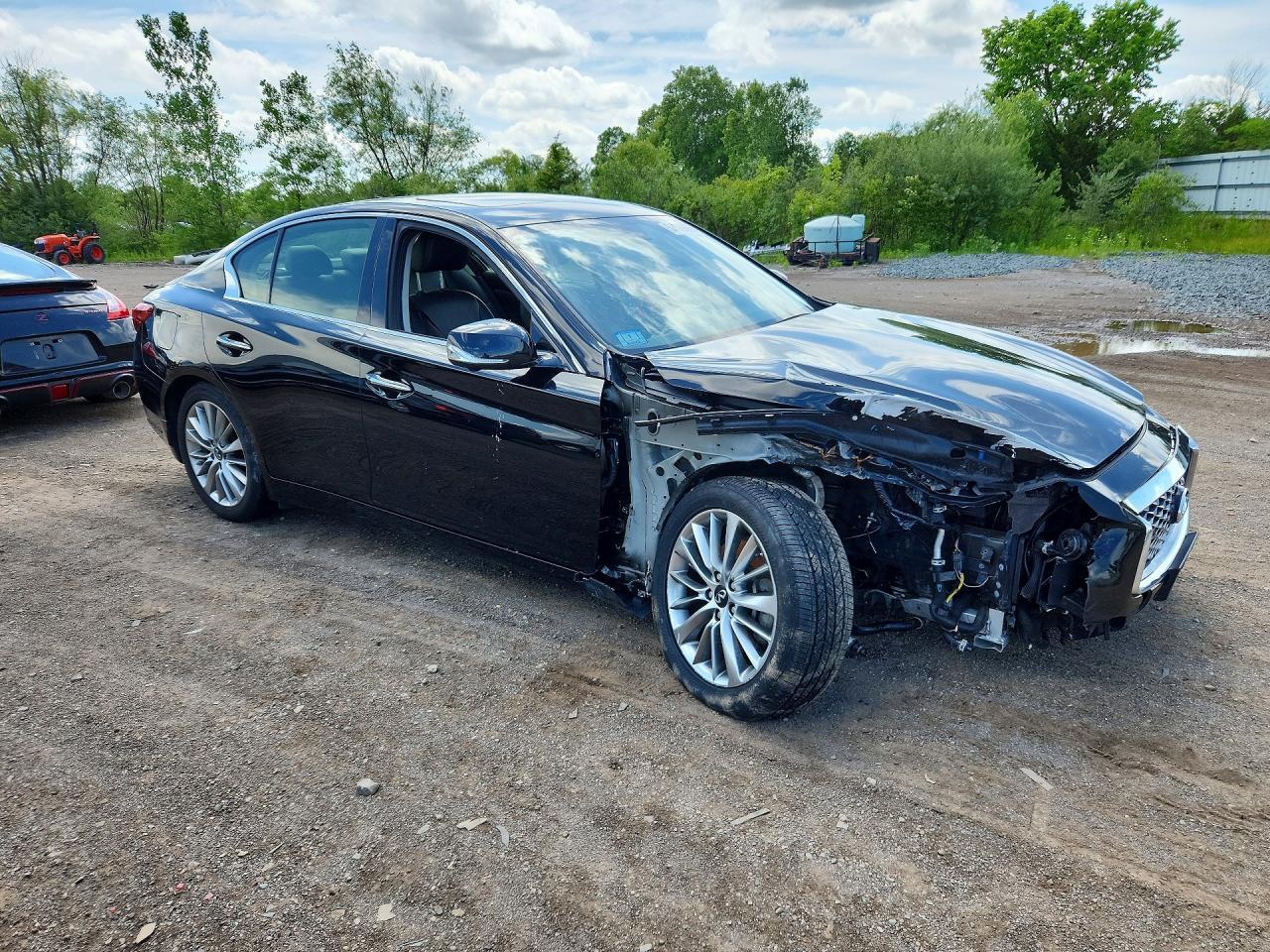 2023 Infiniti Q50 Luxe - Image 4