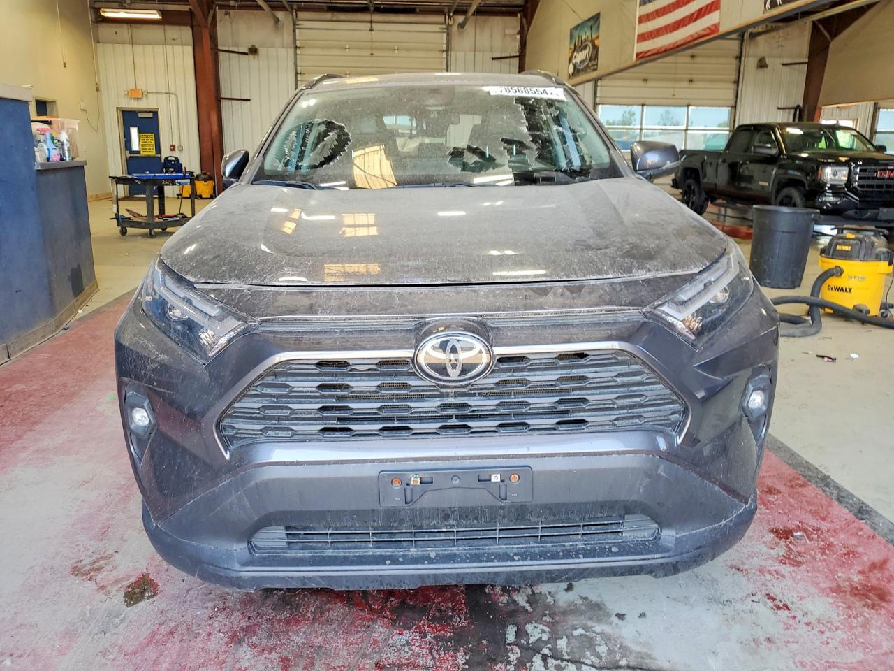 2022 Toyota Rav4 Xle Premium - Image 5