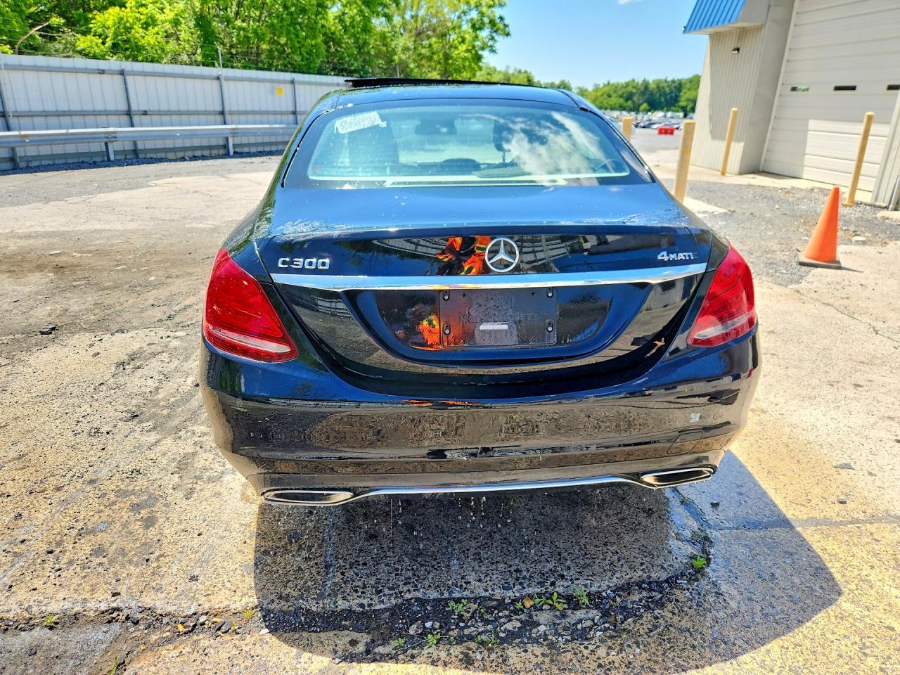 2015 Mercedes-Benz C 300 4Matic - Image 6