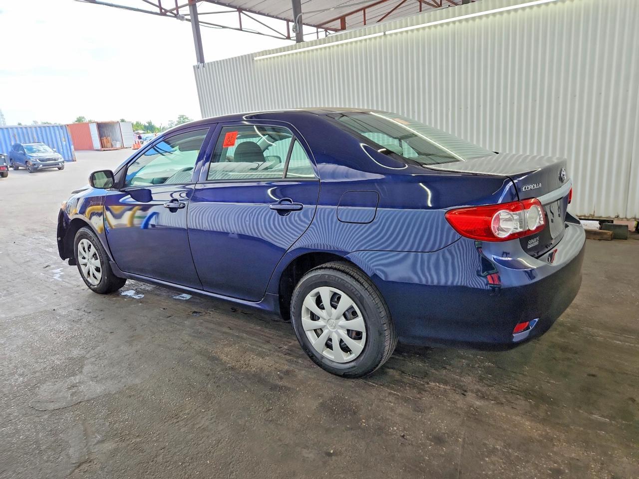 2012 Toyota Corolla L - Фото 2