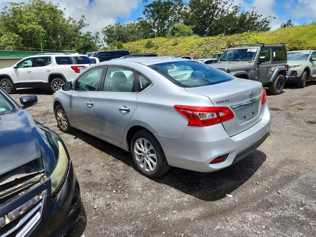 2019 Nissan Sentra Sv - Фото 2