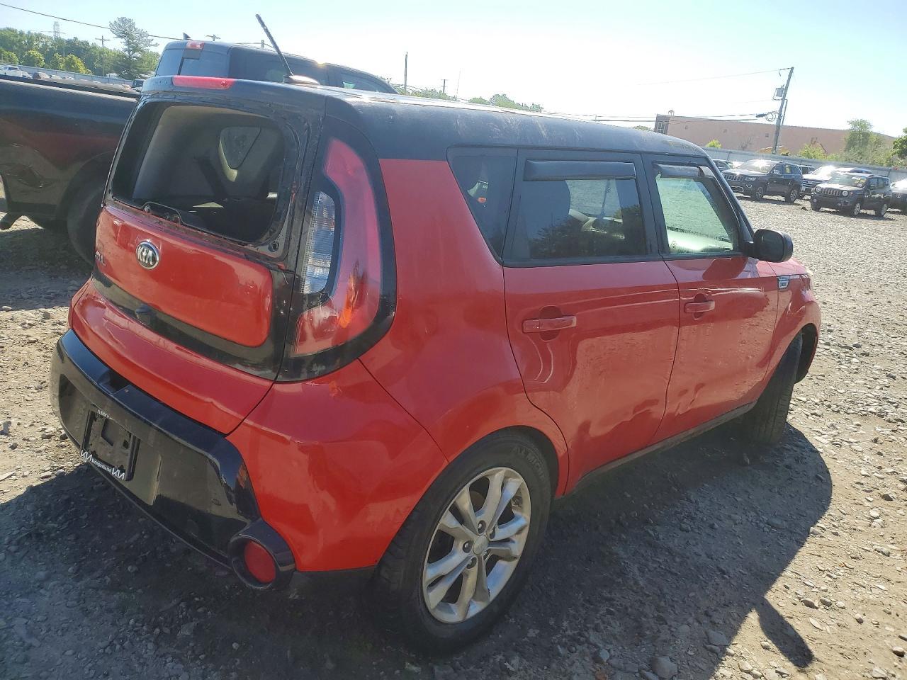 2016 Kia Soul + - Image 3