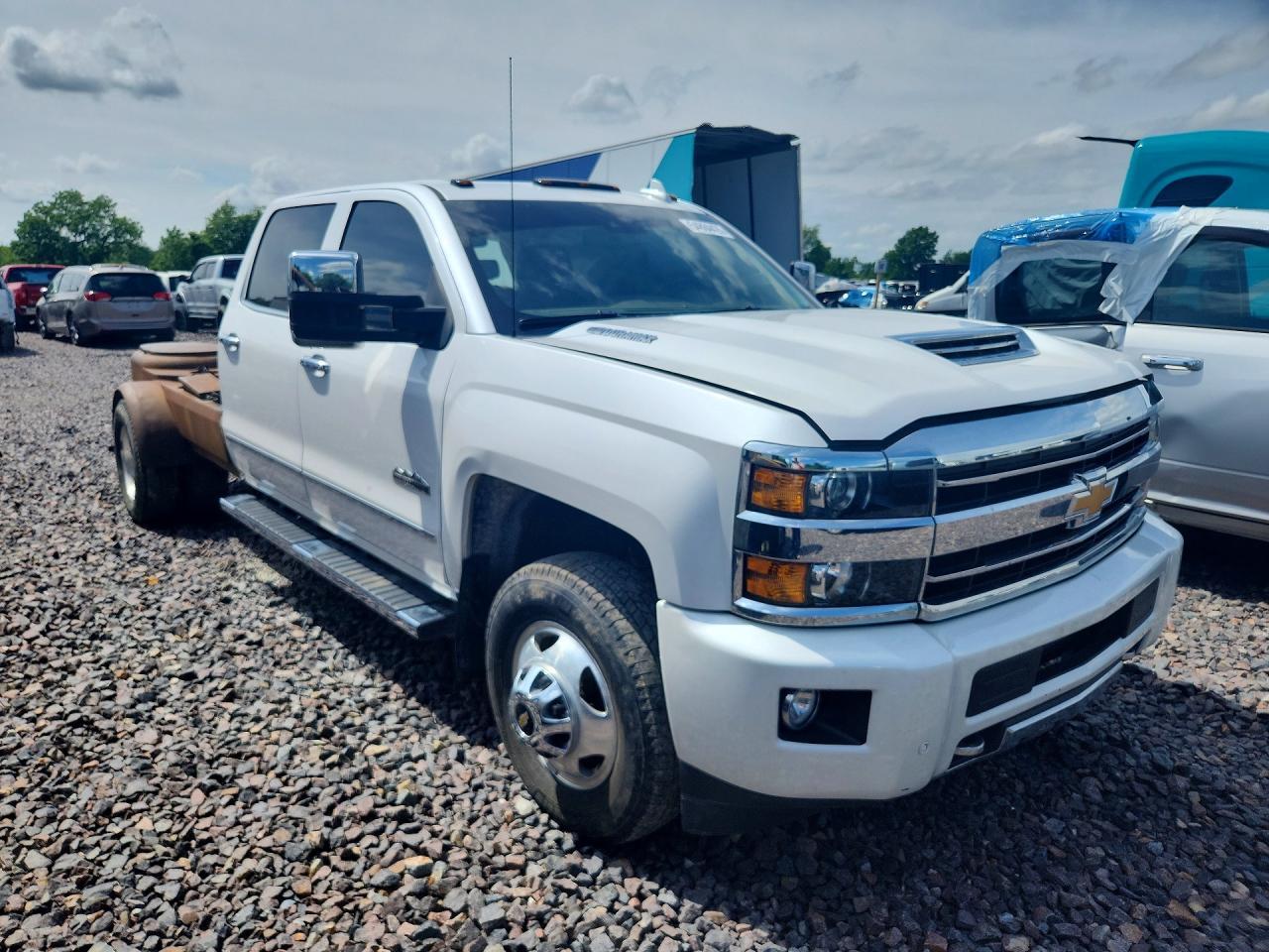 2019 Chevrolet Silverado K3500 High Country - Фото 4
