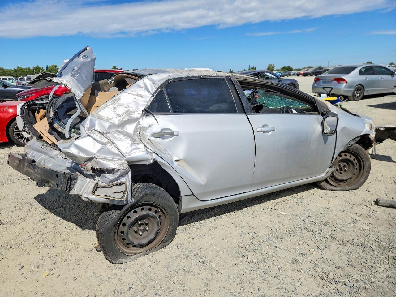 2012 Toyota Corolla Le - Фото 3