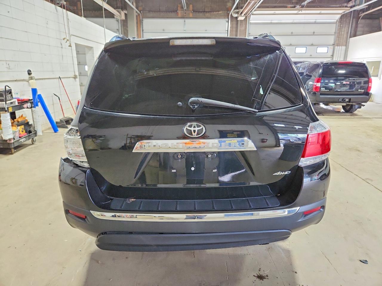 2012 Toyota Highlander Se - Фото 6