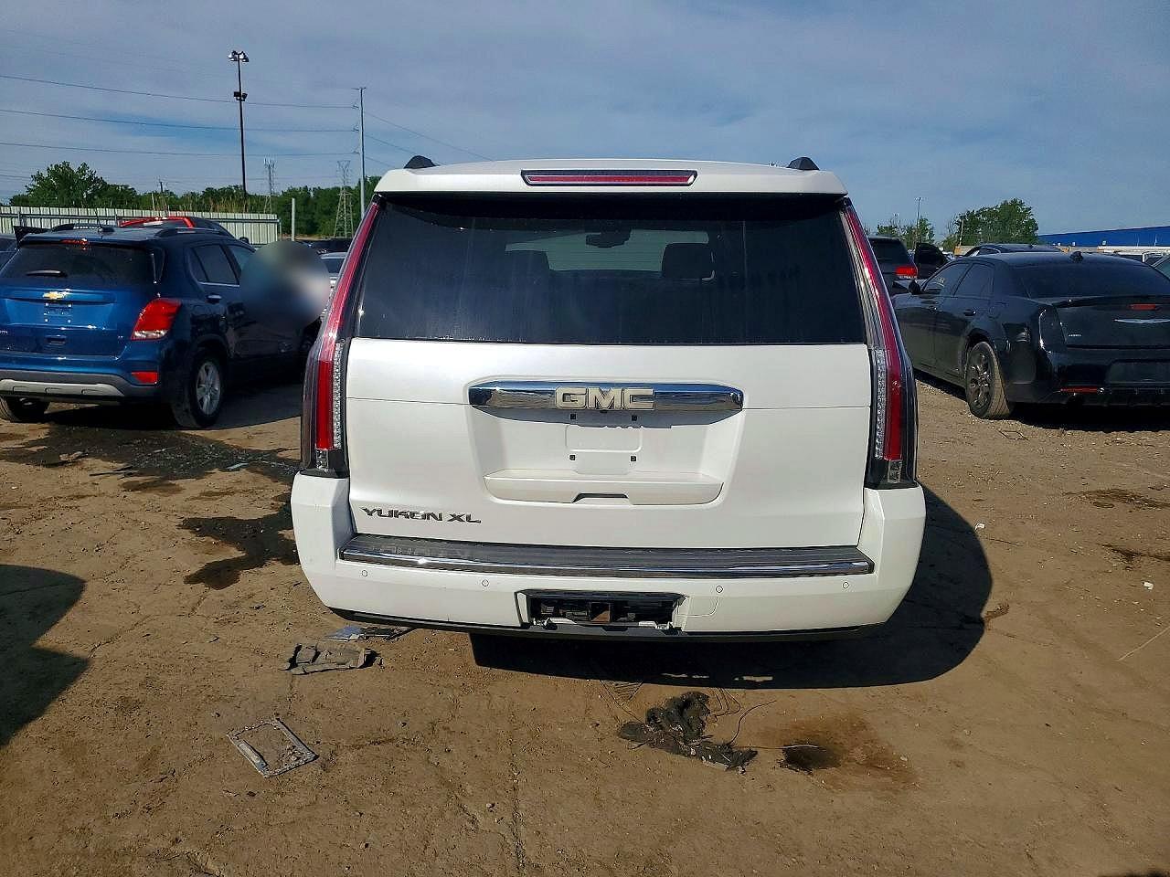2016 GMC Yukon Xl Denali - Image 6