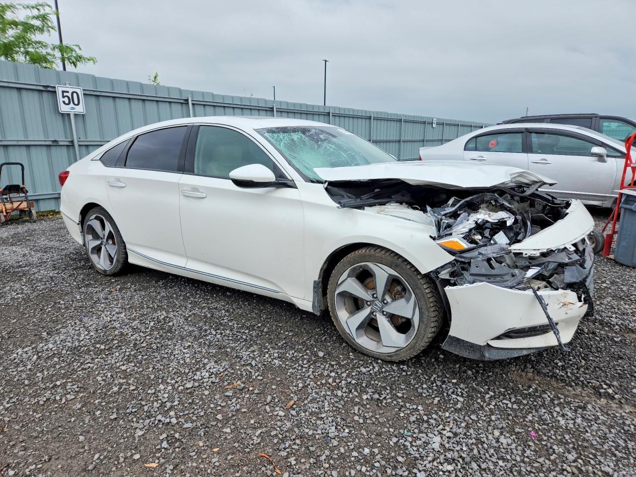 2019 Honda Accord Touring - Фото 4