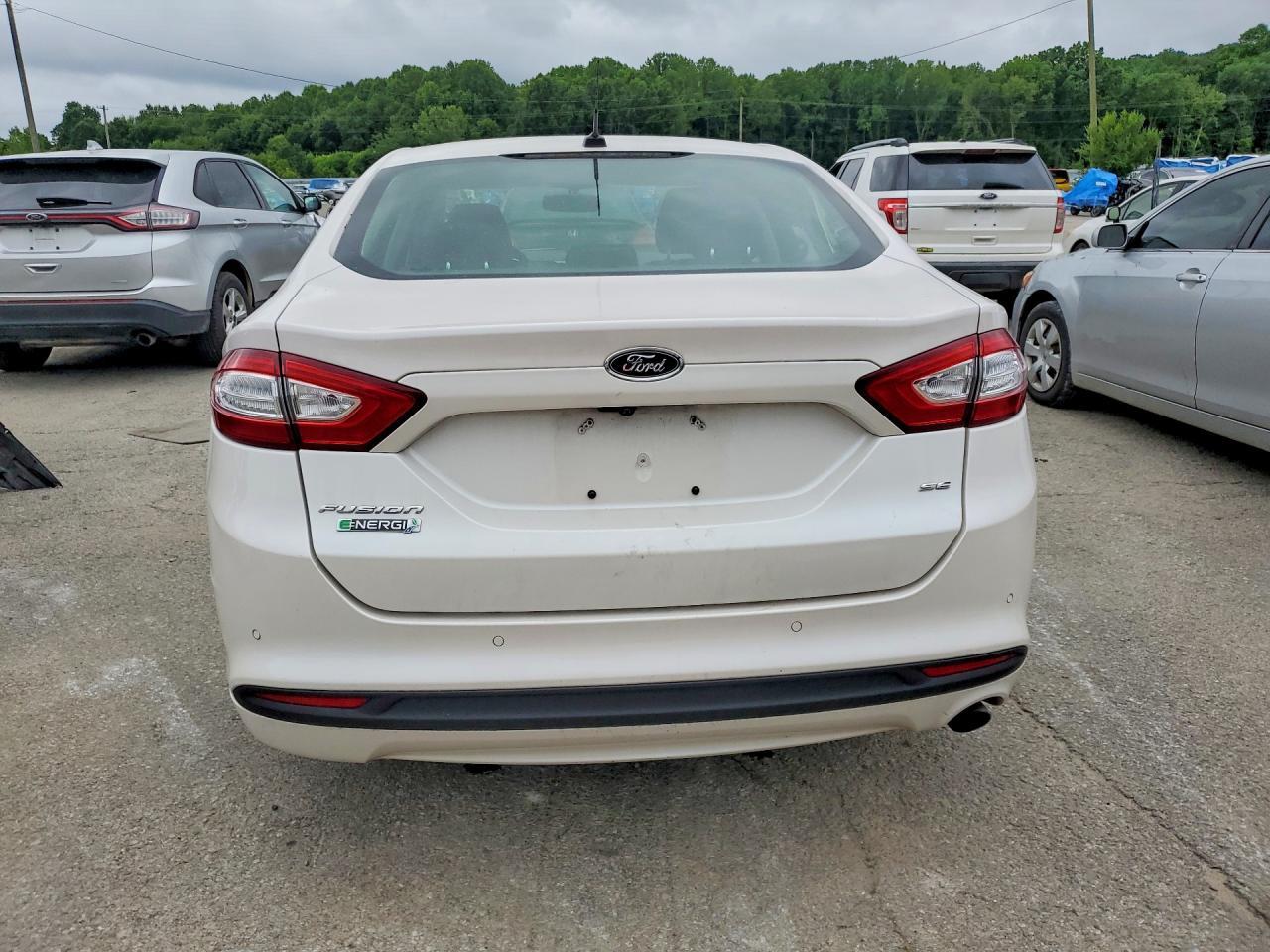 2016 Ford Fusion Se Phev - Фото 6