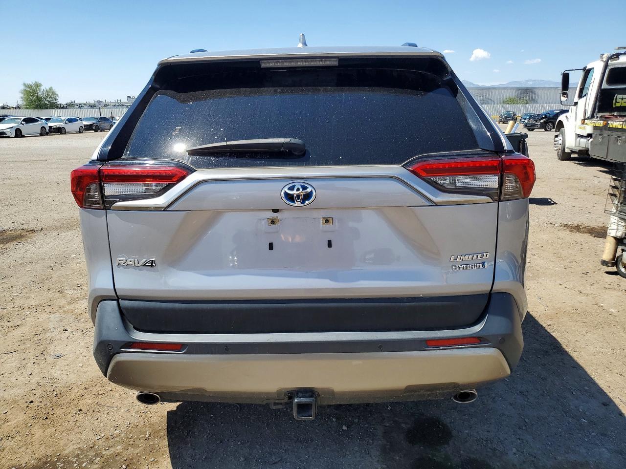 2023 Toyota Rav4 Limited - Фото 6