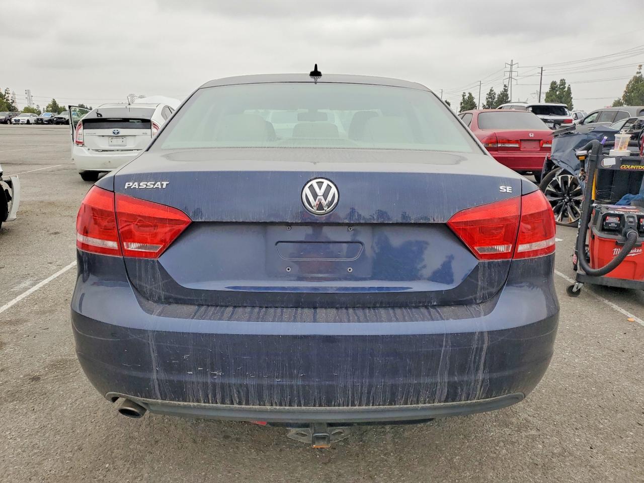 2012 Volkswagen Passat Se - Фото 6