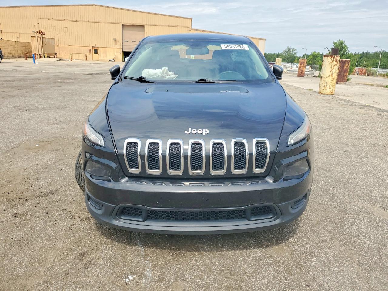 2016 Jeep Cherokee Sport - Фото 5