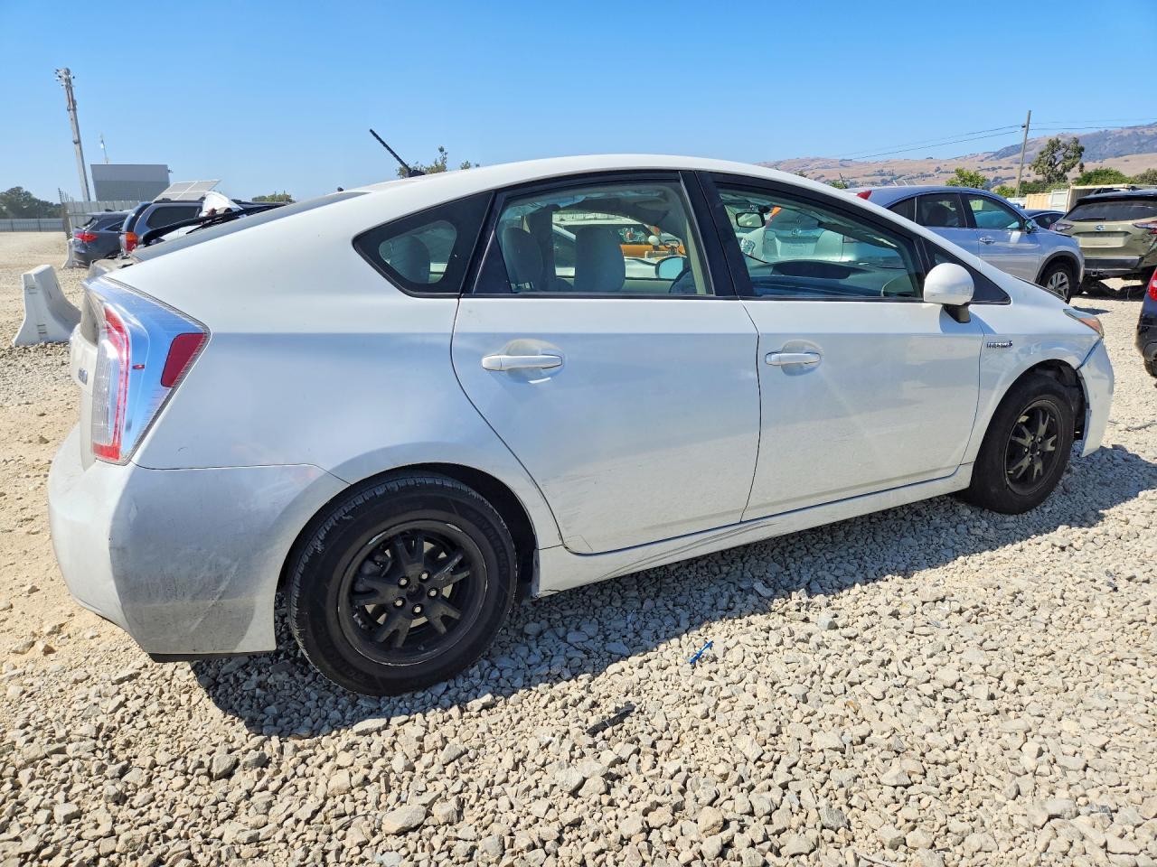 2015 Toyota Prius Two - Image 3