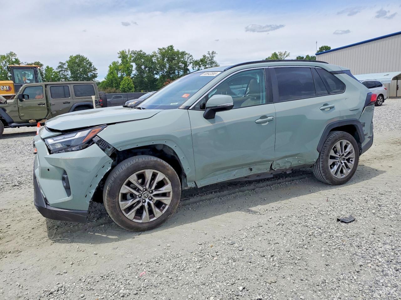 2022 Toyota Rav4 Xle Premium