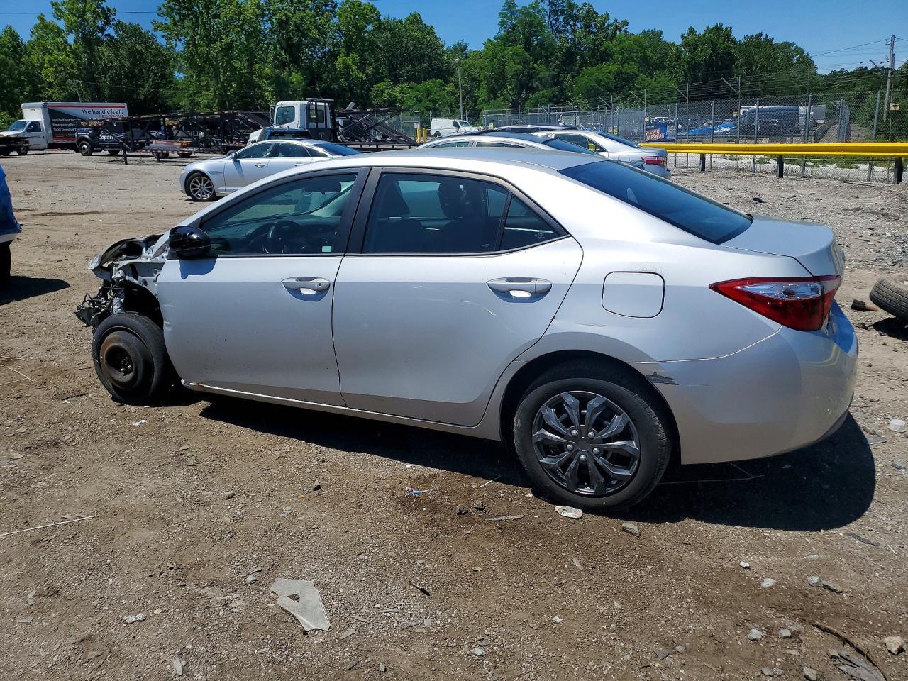 2015 Toyota Corolla Le - Фото 2