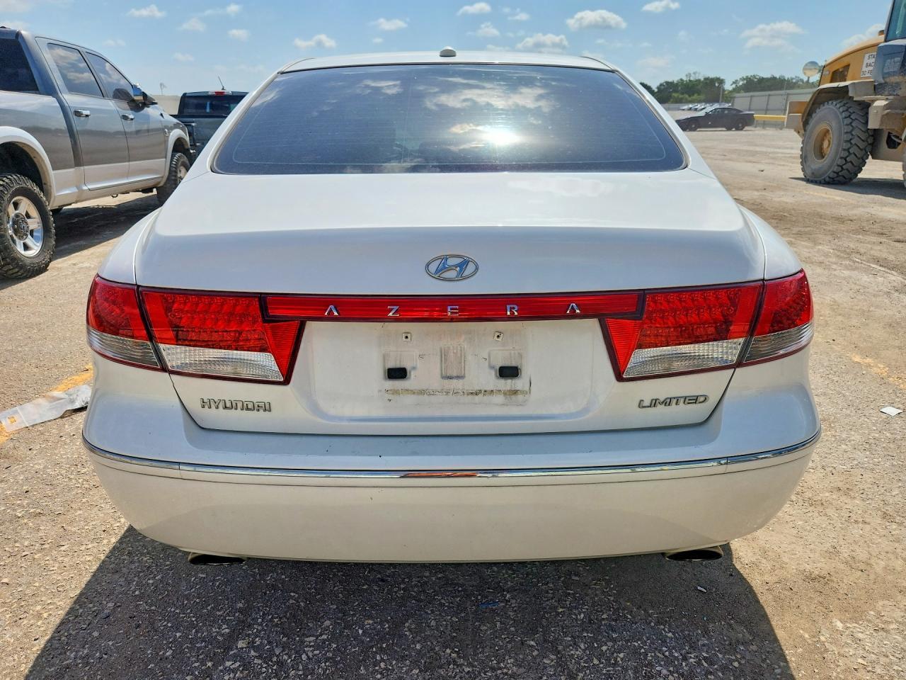 2008 Hyundai Azera Limited - Image 6