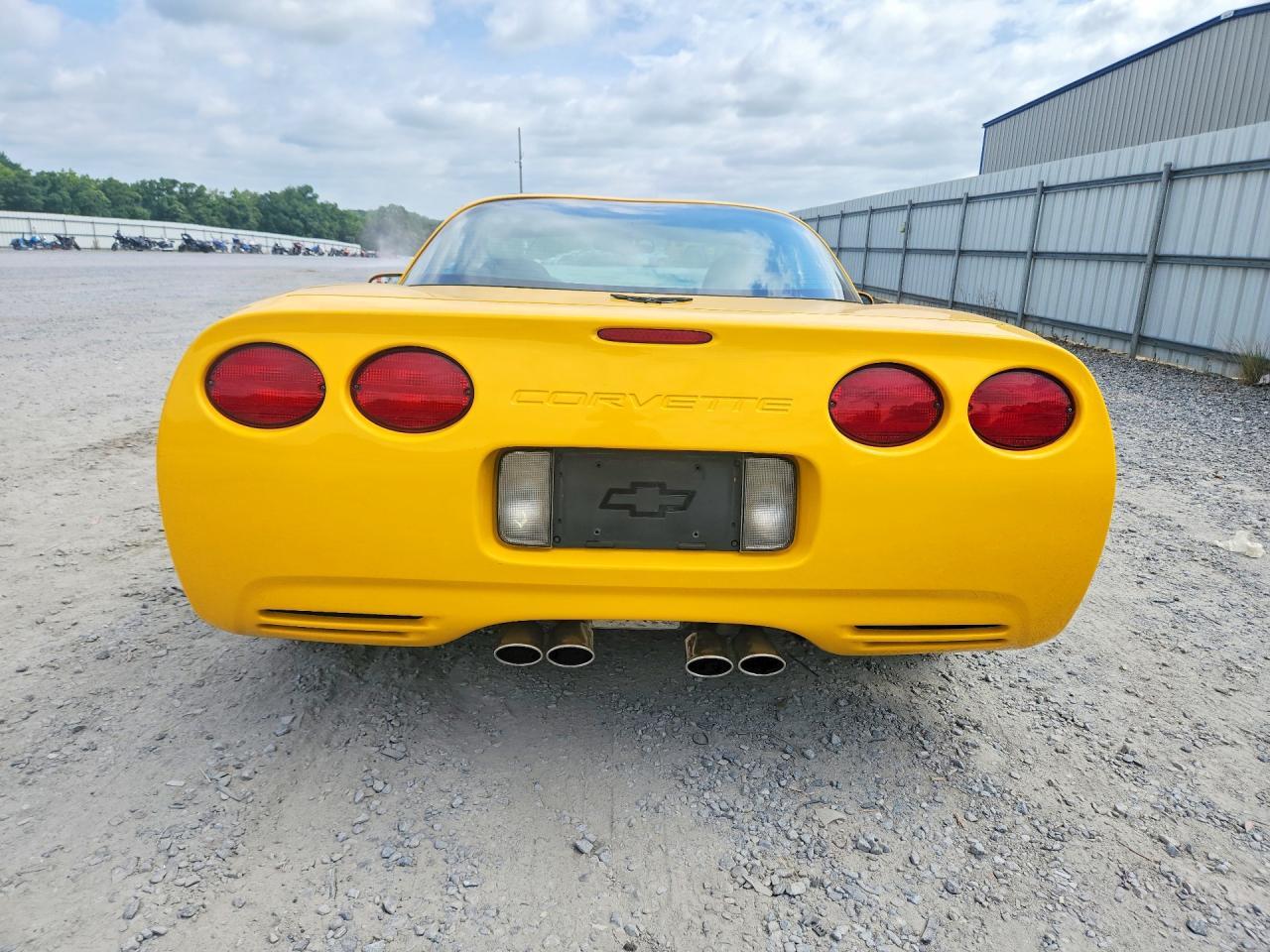 2000 Chevrolet Corvette - Фото 6