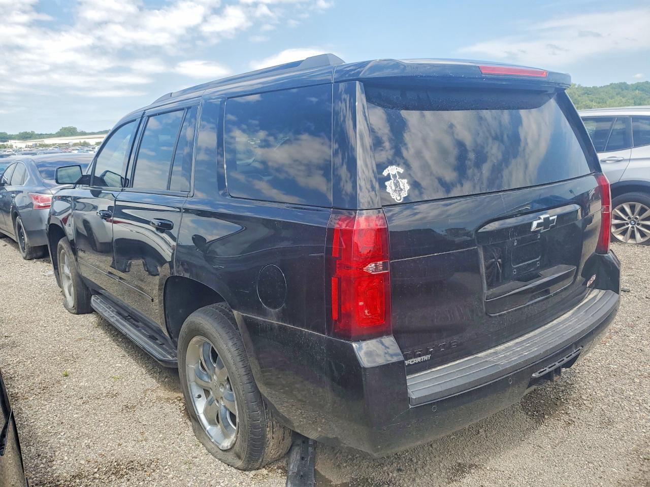 2020 Chevrolet Tahoe K1500 Premier - Фото 2