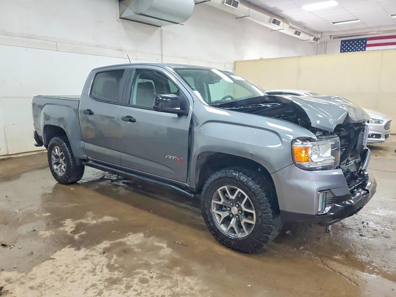 2022 GMC Canyon At4 - Фото 4