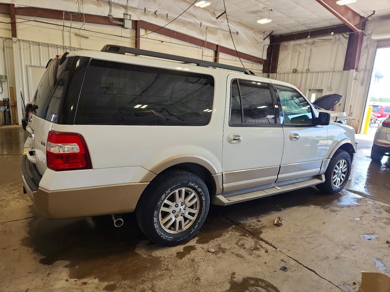 2012 Ford Expedition El Xlt - Фото 3