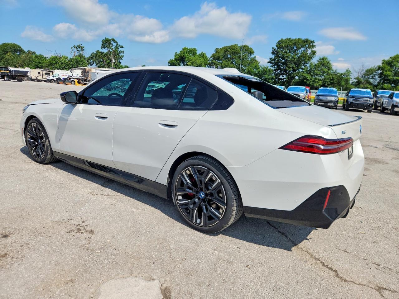 2024 BMW I5 M60 - Image 2
