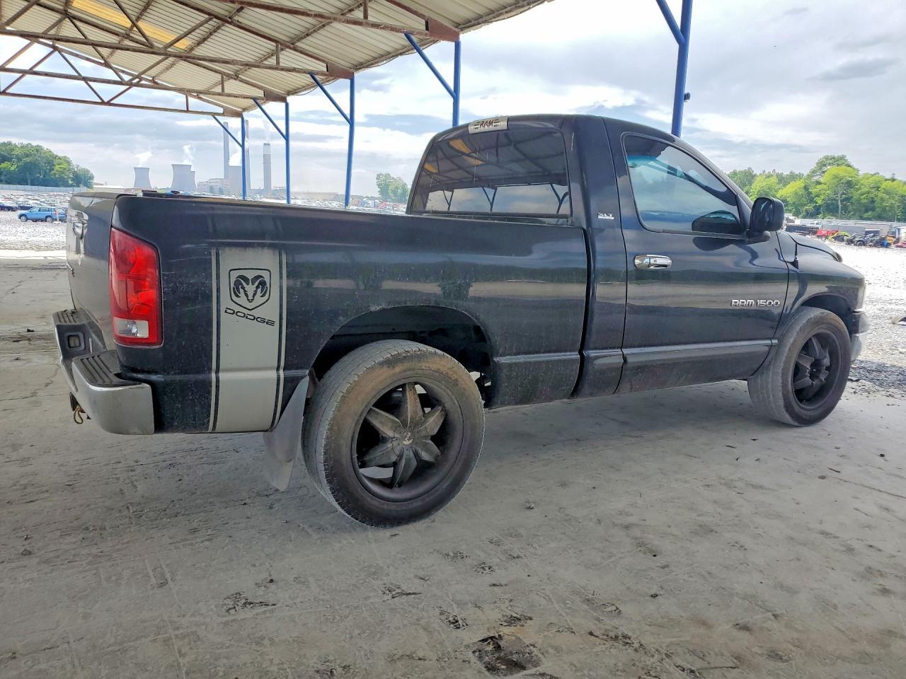2002 Dodge Ram 1500 - Фото 3