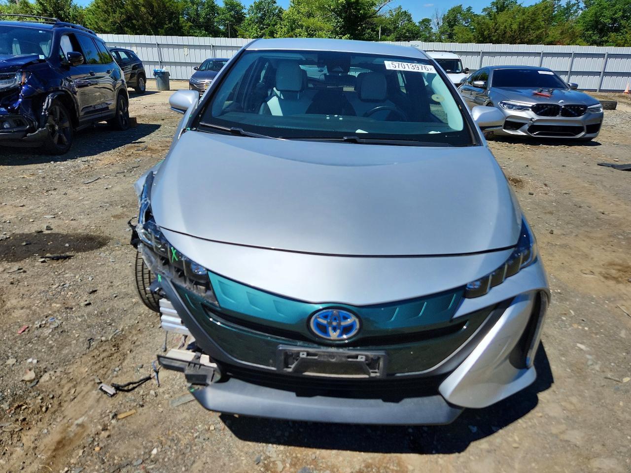 2018 Toyota Prius Prime Premium - Image 5