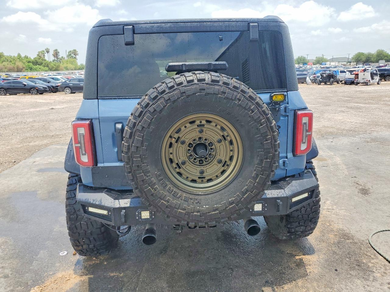 2023 Ford Bronco Base - Фото 6