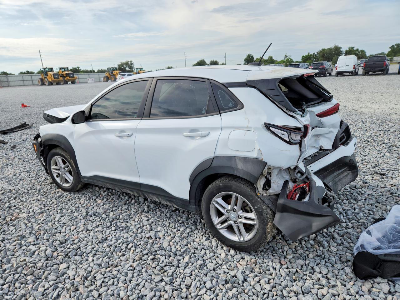 2021 Hyundai Kona Se - Фото 2