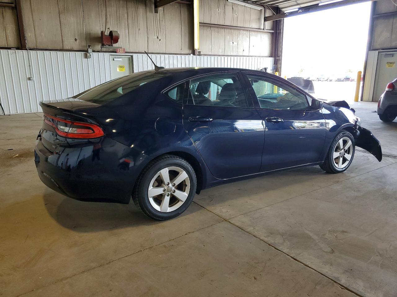 2016 Dodge Dart Sxt - Image 3