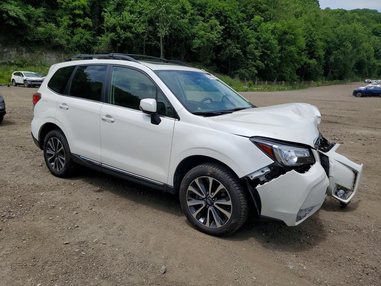 2017 Subaru Forester 2.0Xt Touring - Фото 4