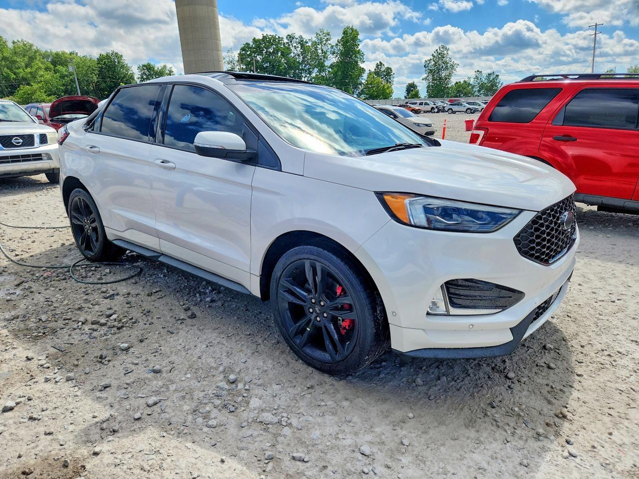 2019 Ford Edge St - Фото 4