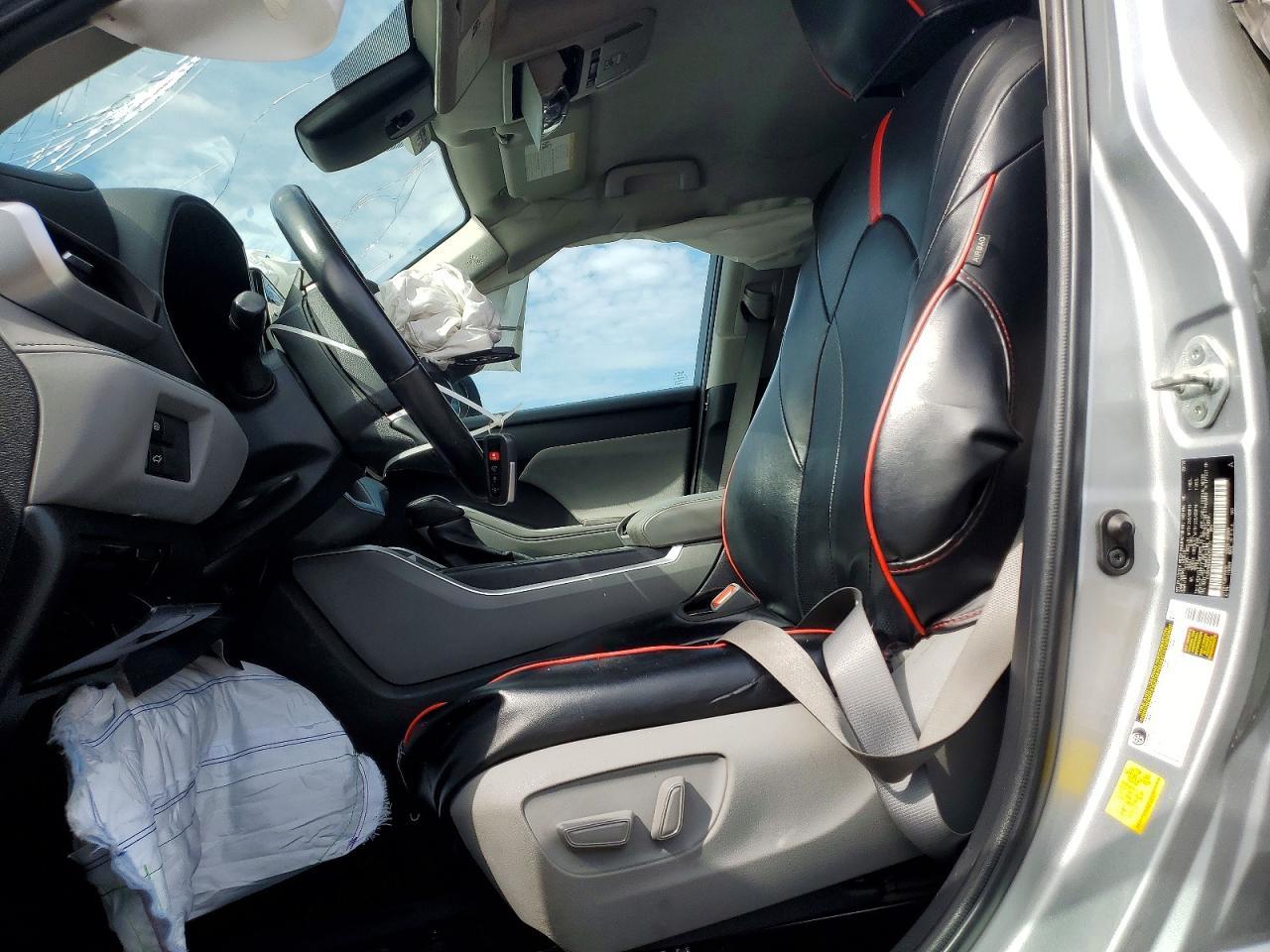 2022 Toyota Highlander Le - Фото 7