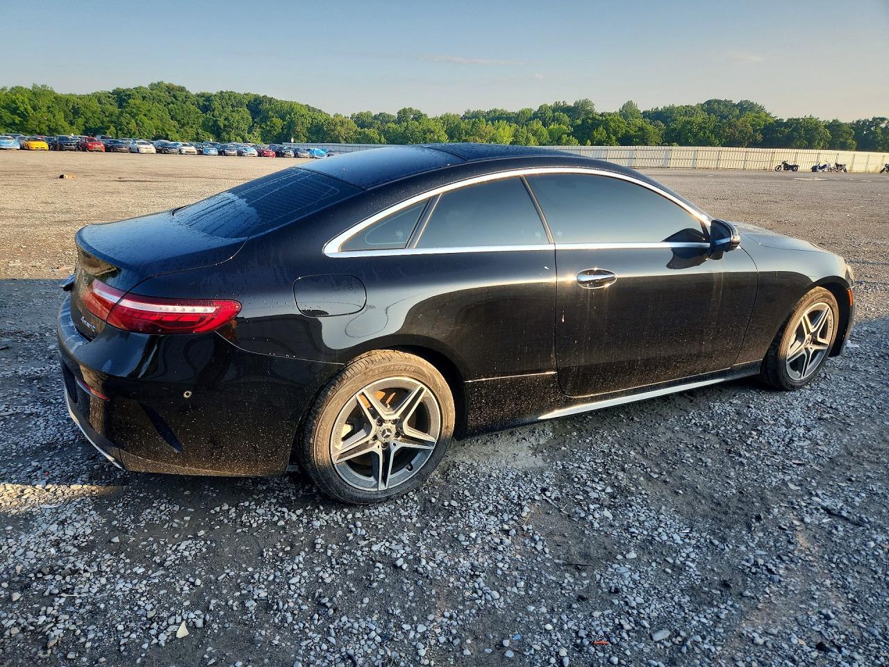 2021 Mercedes-Benz E 450 4Matic - Image 3