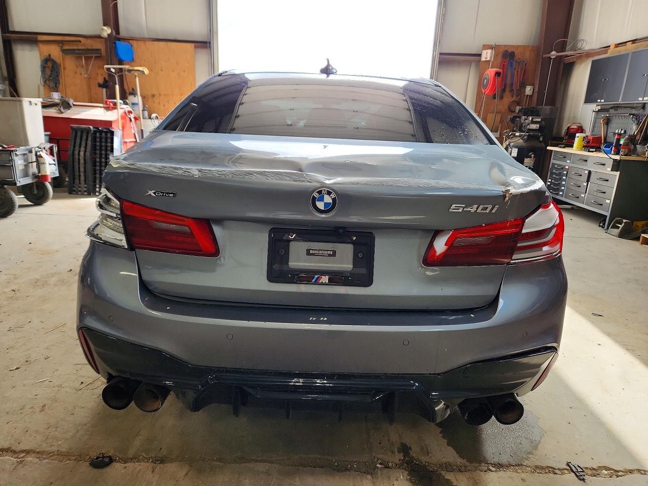 2018 BMW 540 Xi - Фото 6