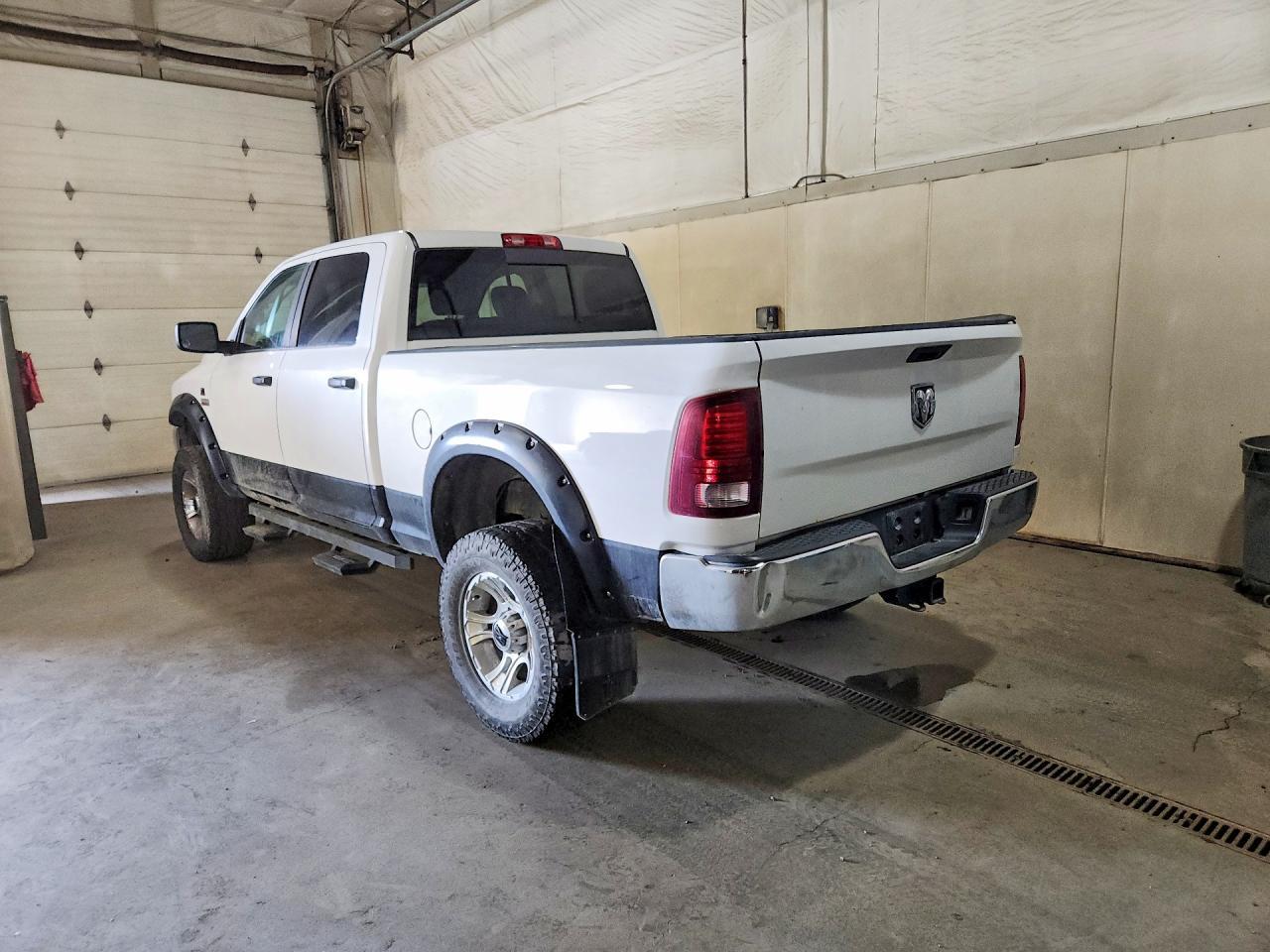 2015 Ram 2500 Powerwagon - Image 2