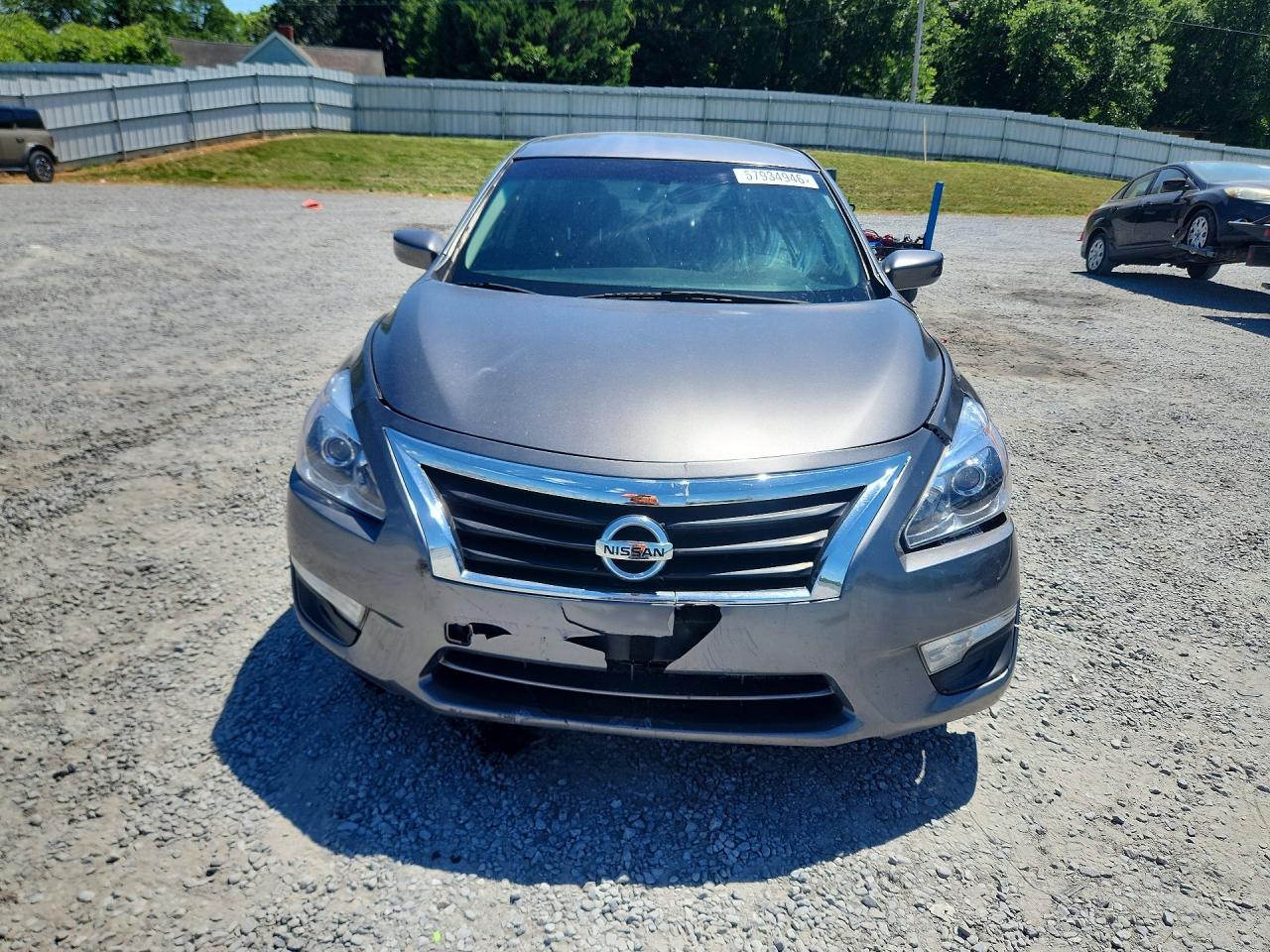 2014 Nissan Altima 2.5 S - Image 5