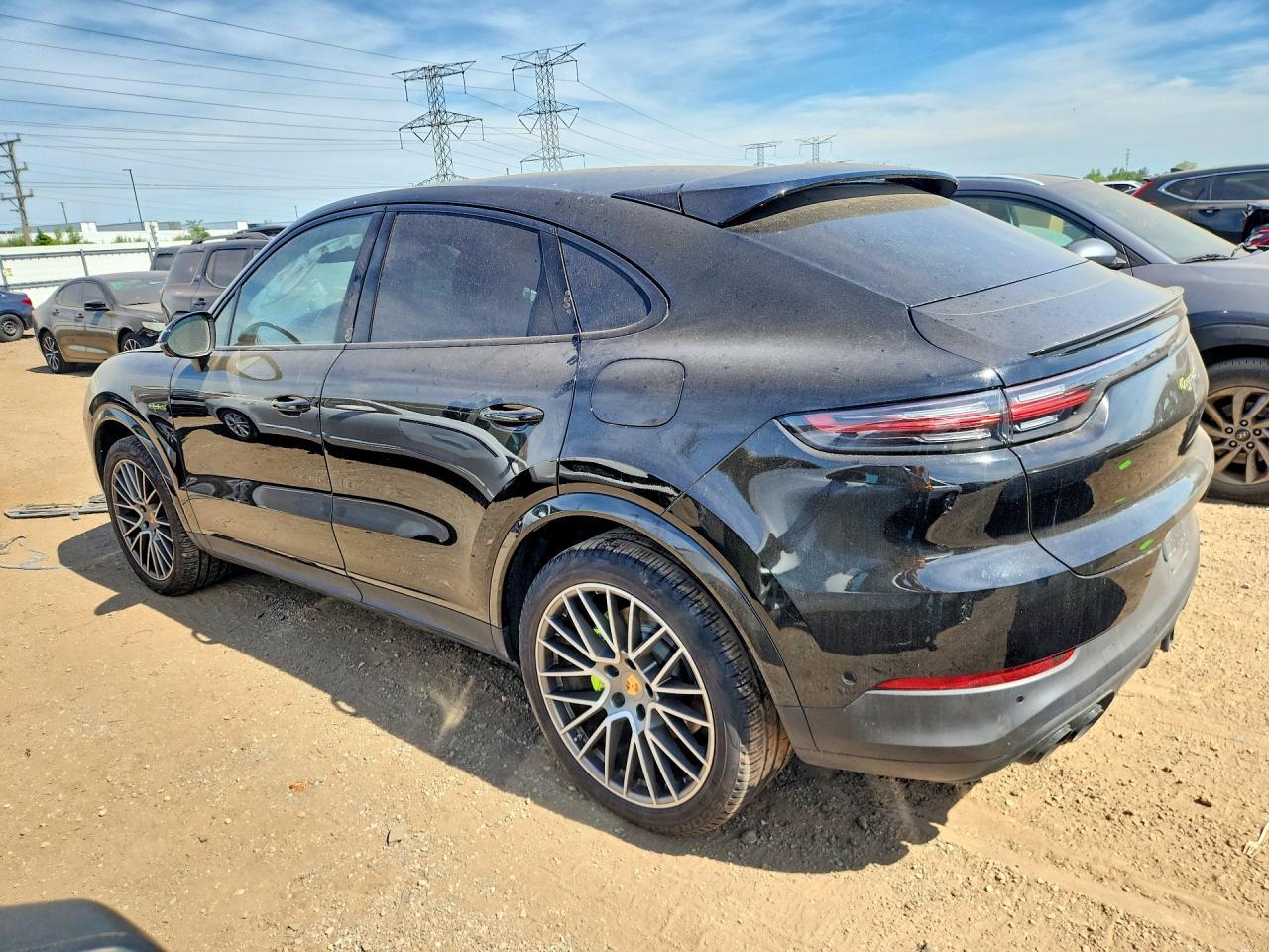 2023 Porsche Cayenne - Фото 2