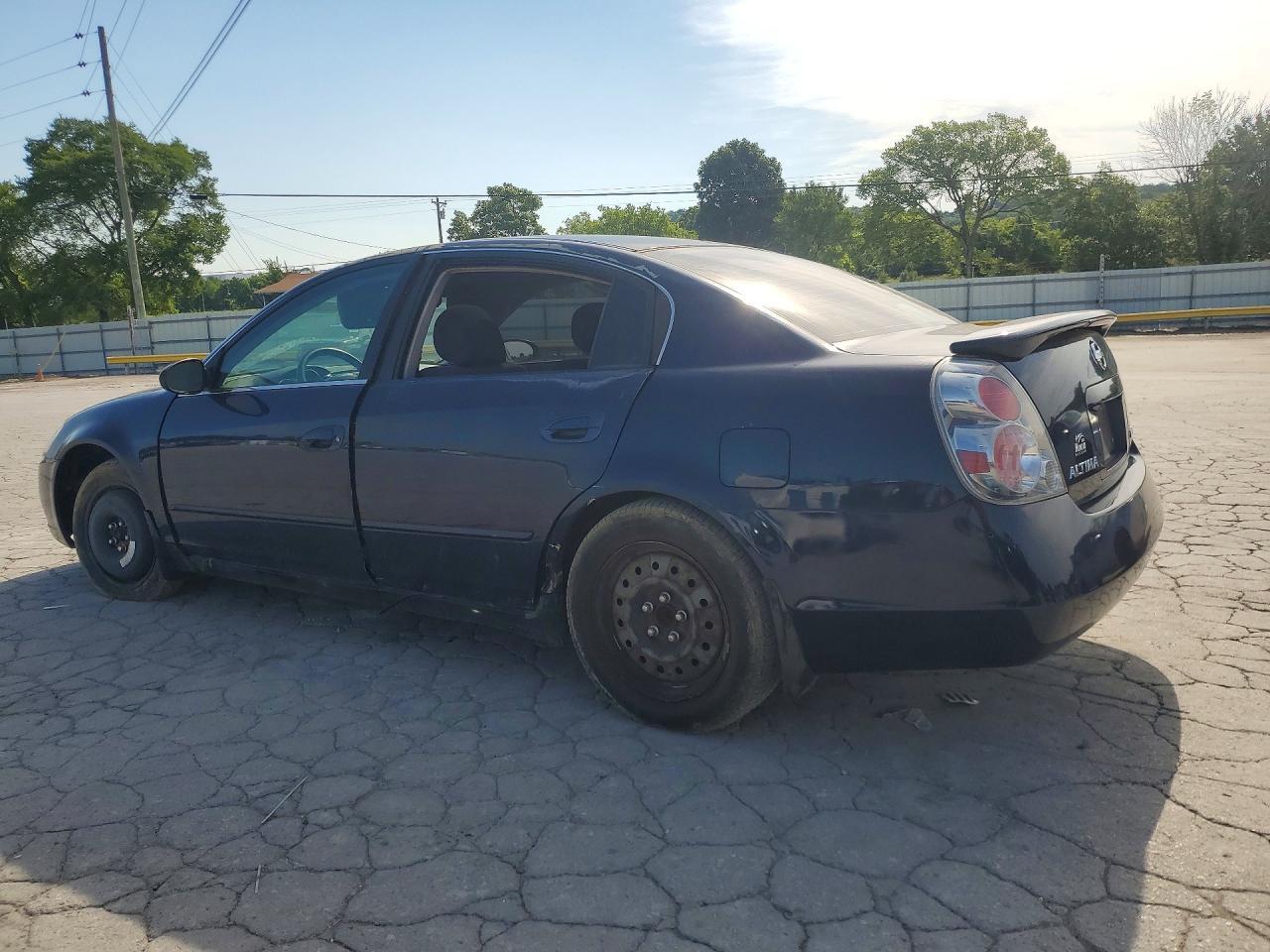 2005 Nissan Altima 2.5 - Фото 2