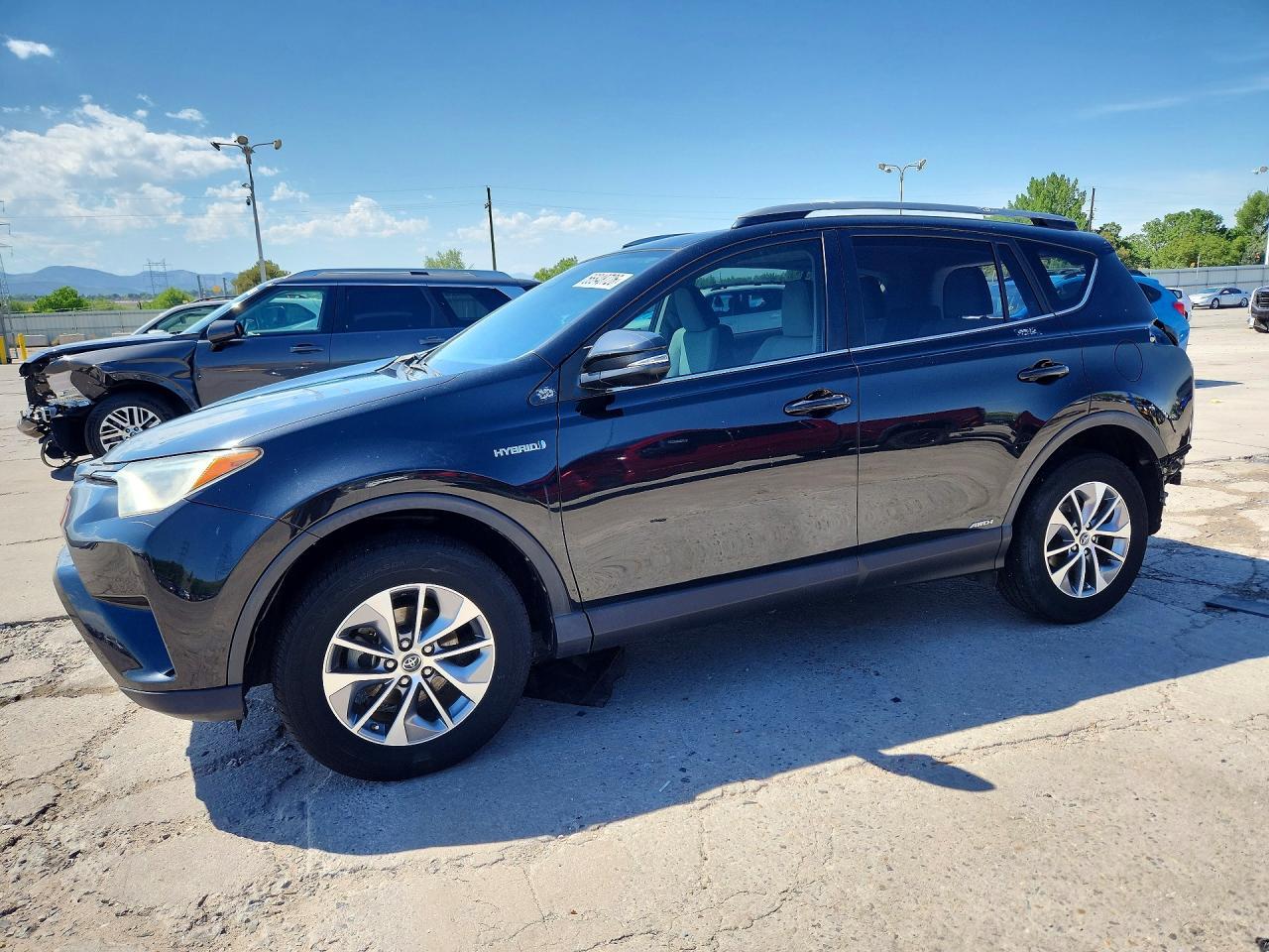 2017 Toyota Rav4 Hybrid Xle