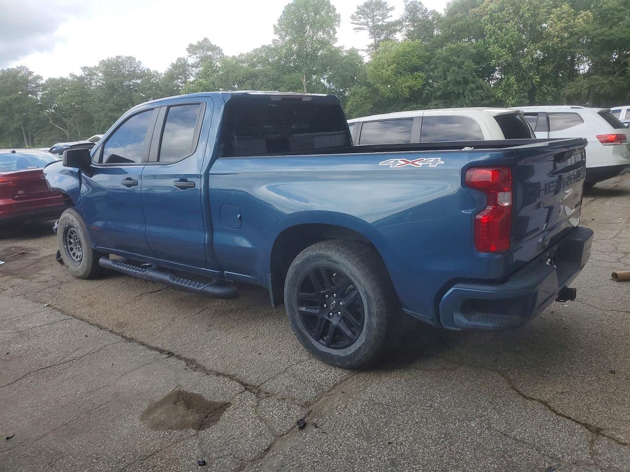 2024 Chevrolet Silverado K1500 Custom - Фото 2