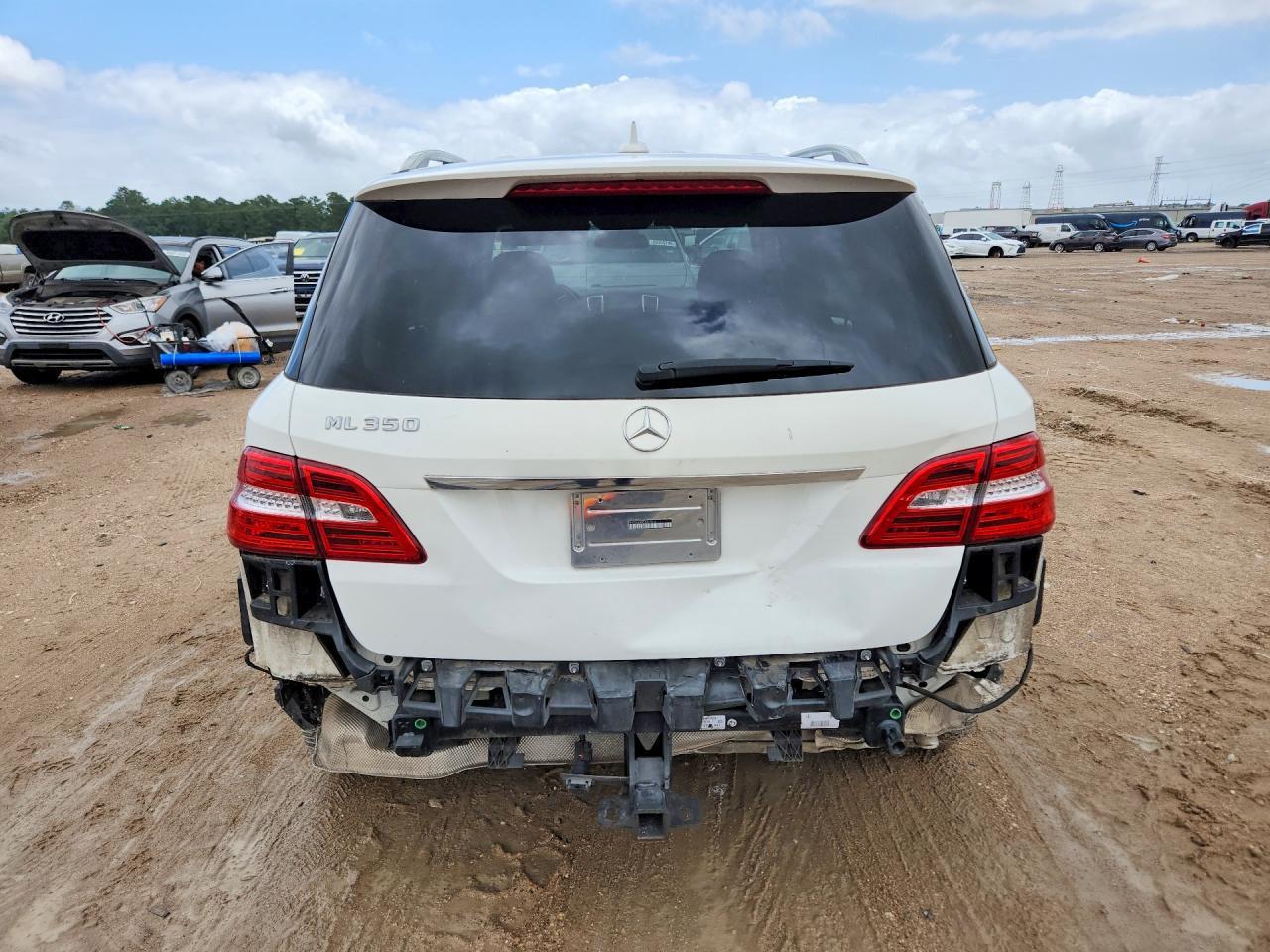 2015 Mercedes-Benz Ml 350 - Image 6