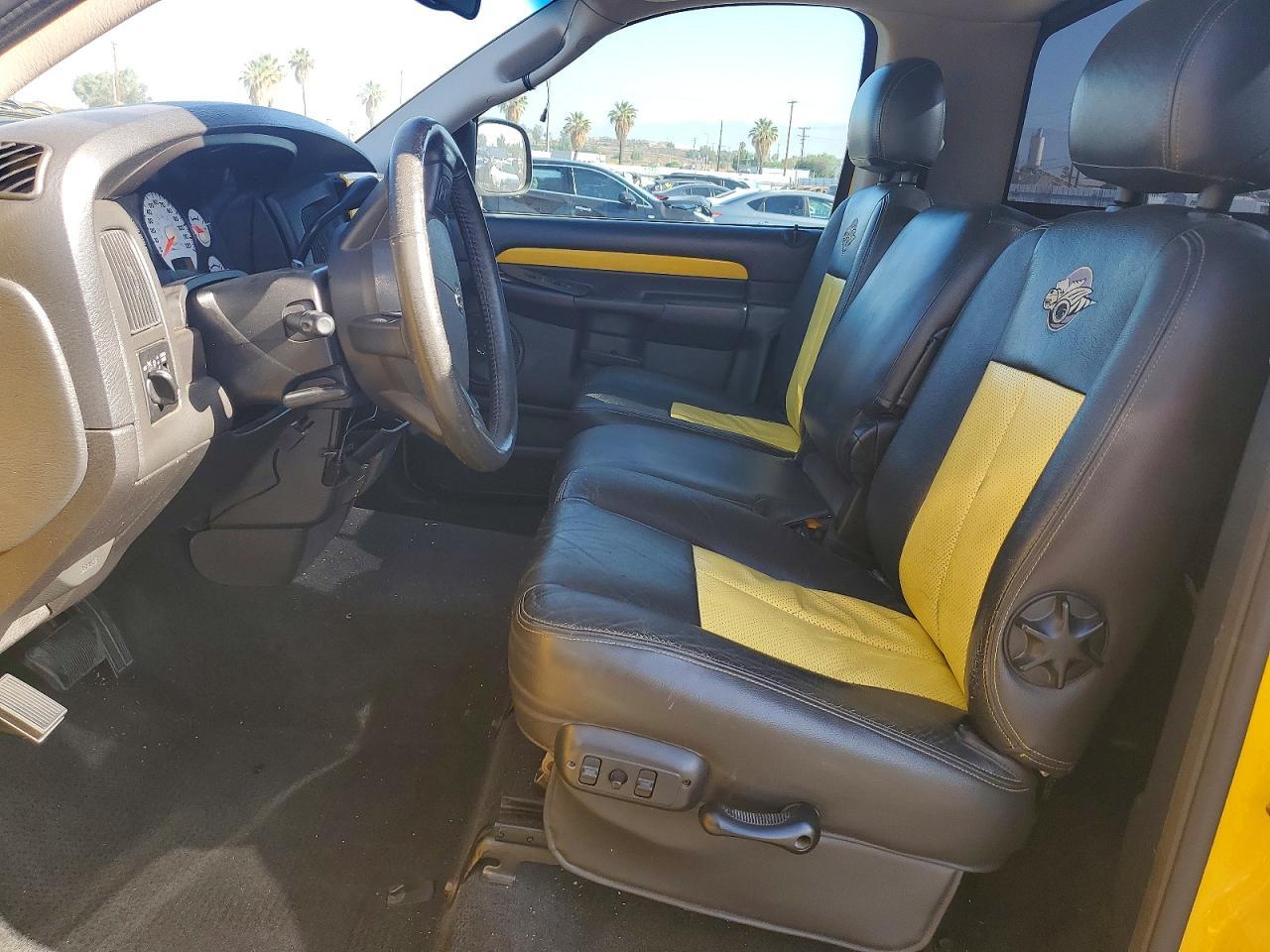2005 Dodge Ram 1500 St - Фото 7