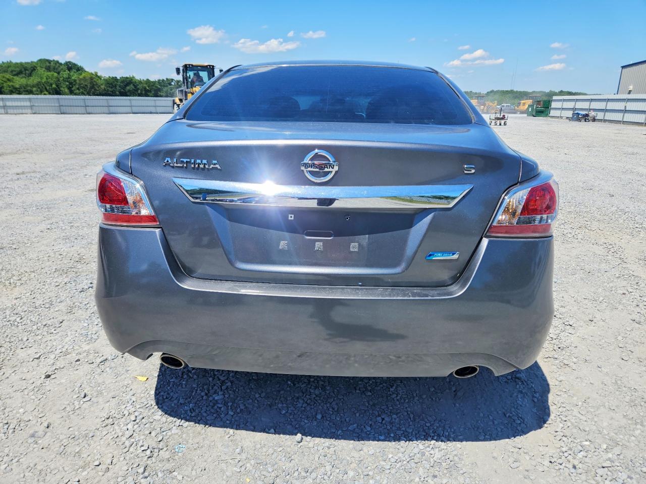 2014 Nissan Altima 2.5 S - Image 6