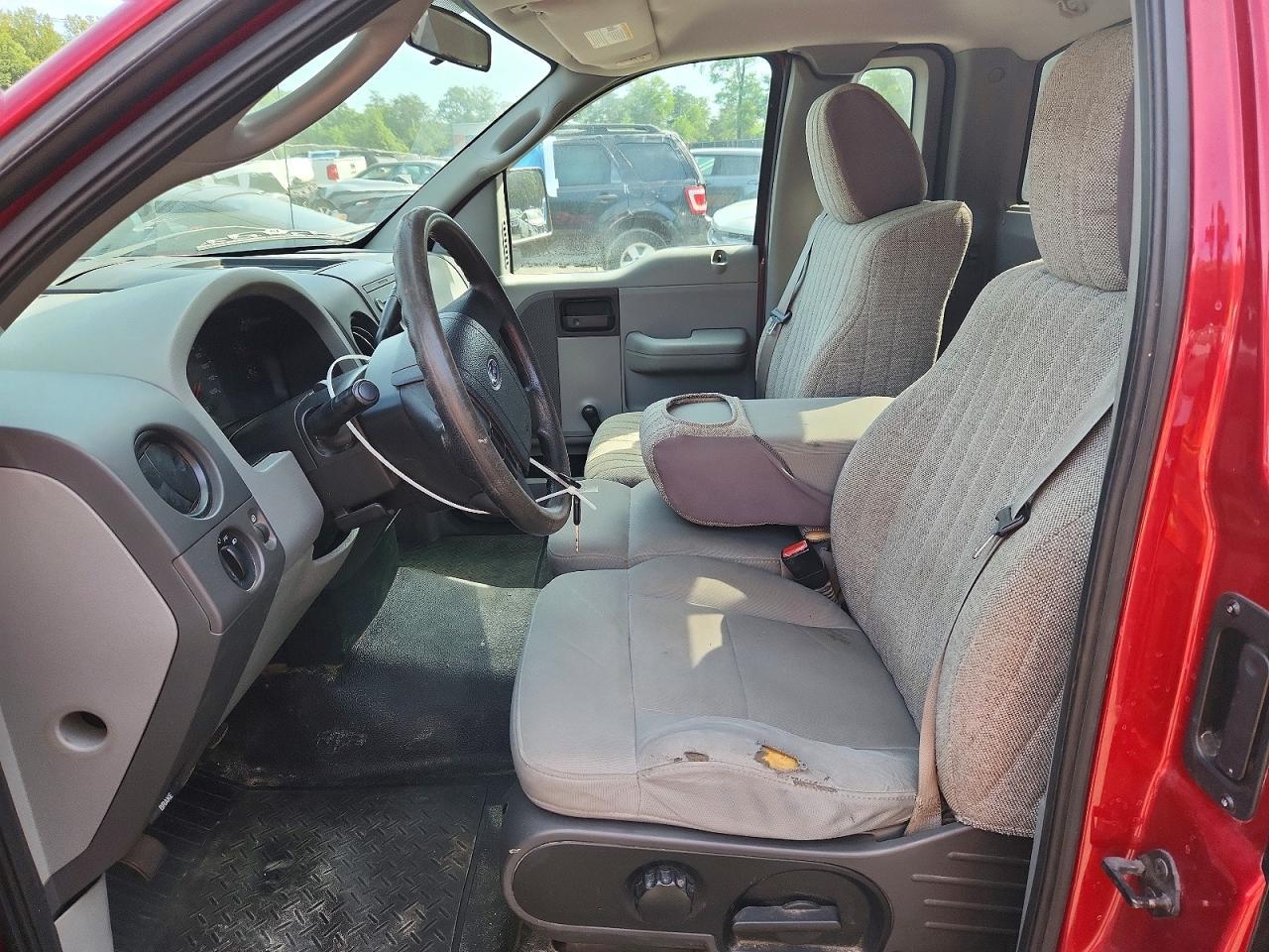 2007 Ford F150 - Image 7