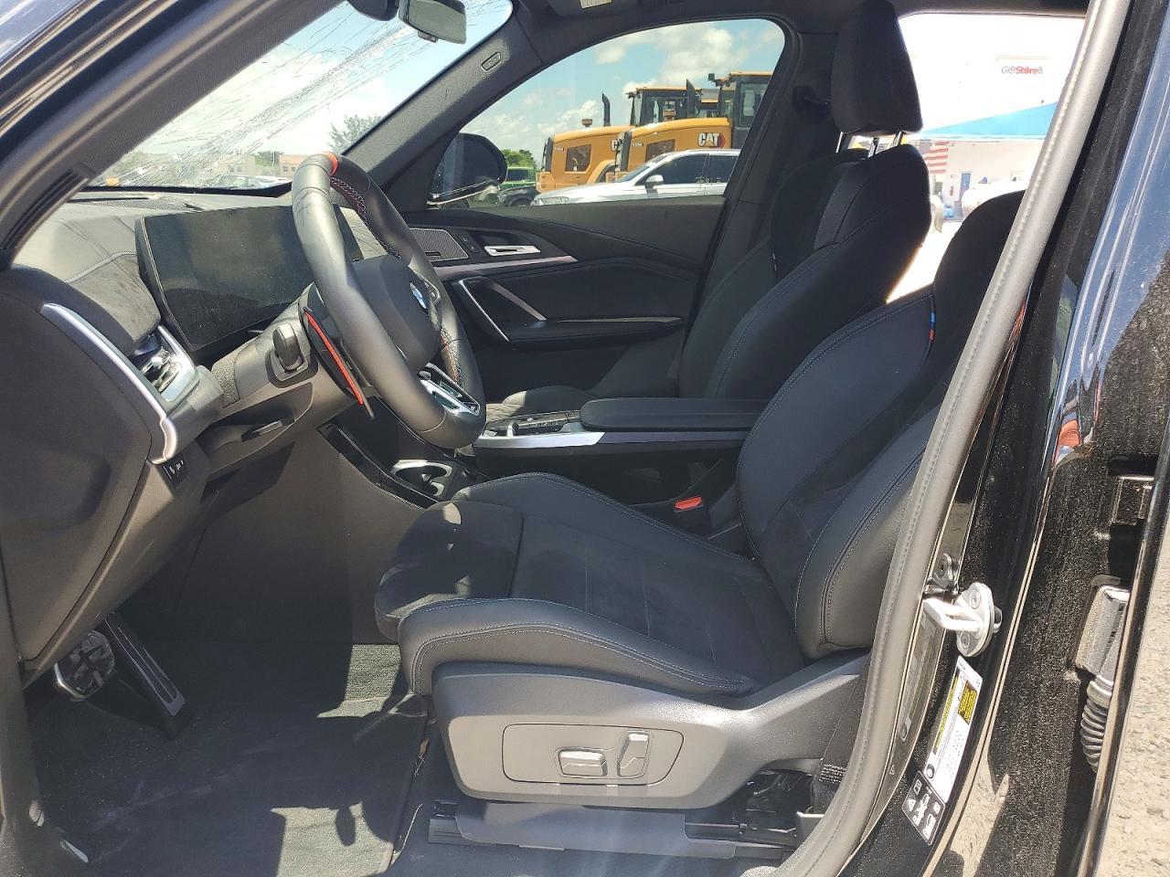 2026 BMW X1 M35I - Image 7