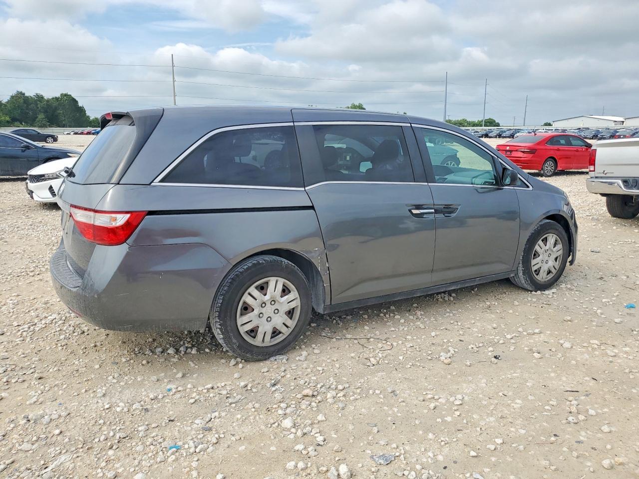 2013 Honda Odyssey Lx - Фото 3