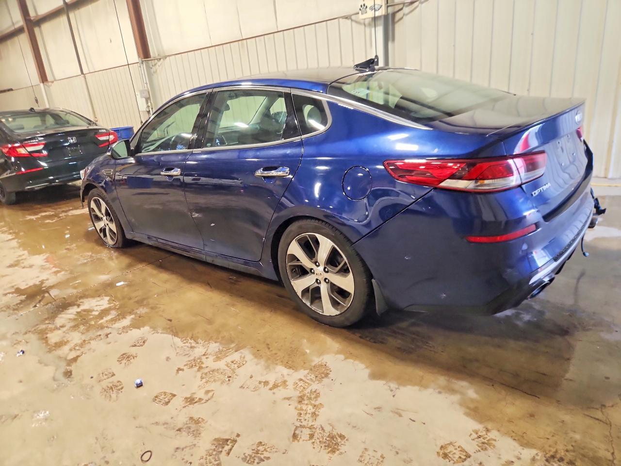 2019 Kia Optima S - Фото 2
