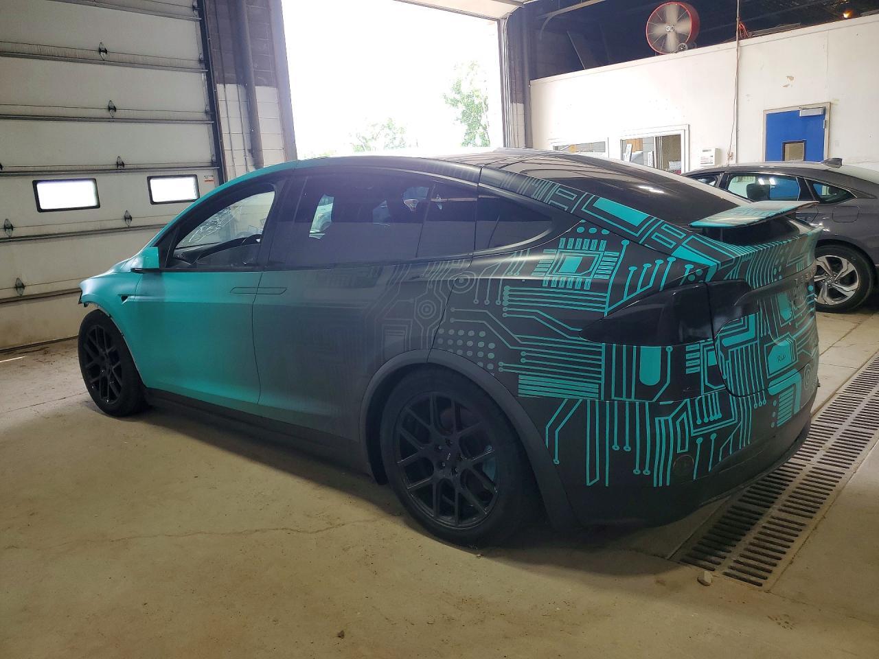 2018 Tesla Model X - Фото 2