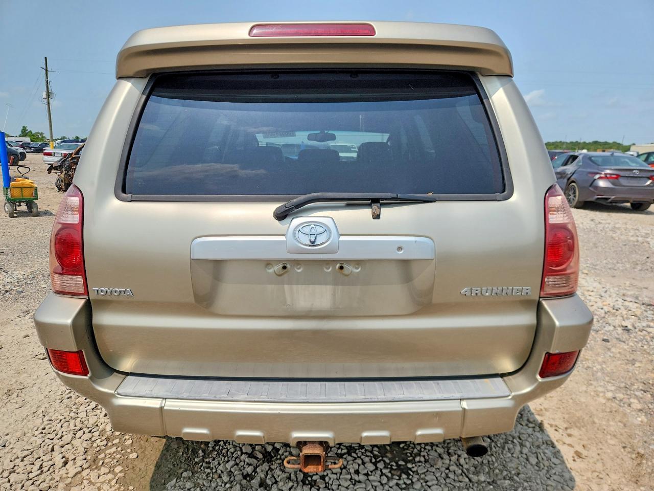 2005 Toyota 4Runner - Image 6